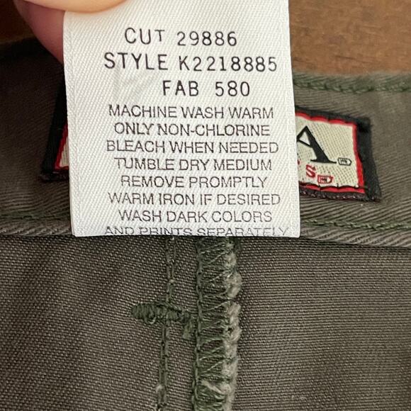 Vintage 90s Cenza Olive green Pleated Trouser Shorts Utility Women's 12 Fits 8 - Picture 5 of 11